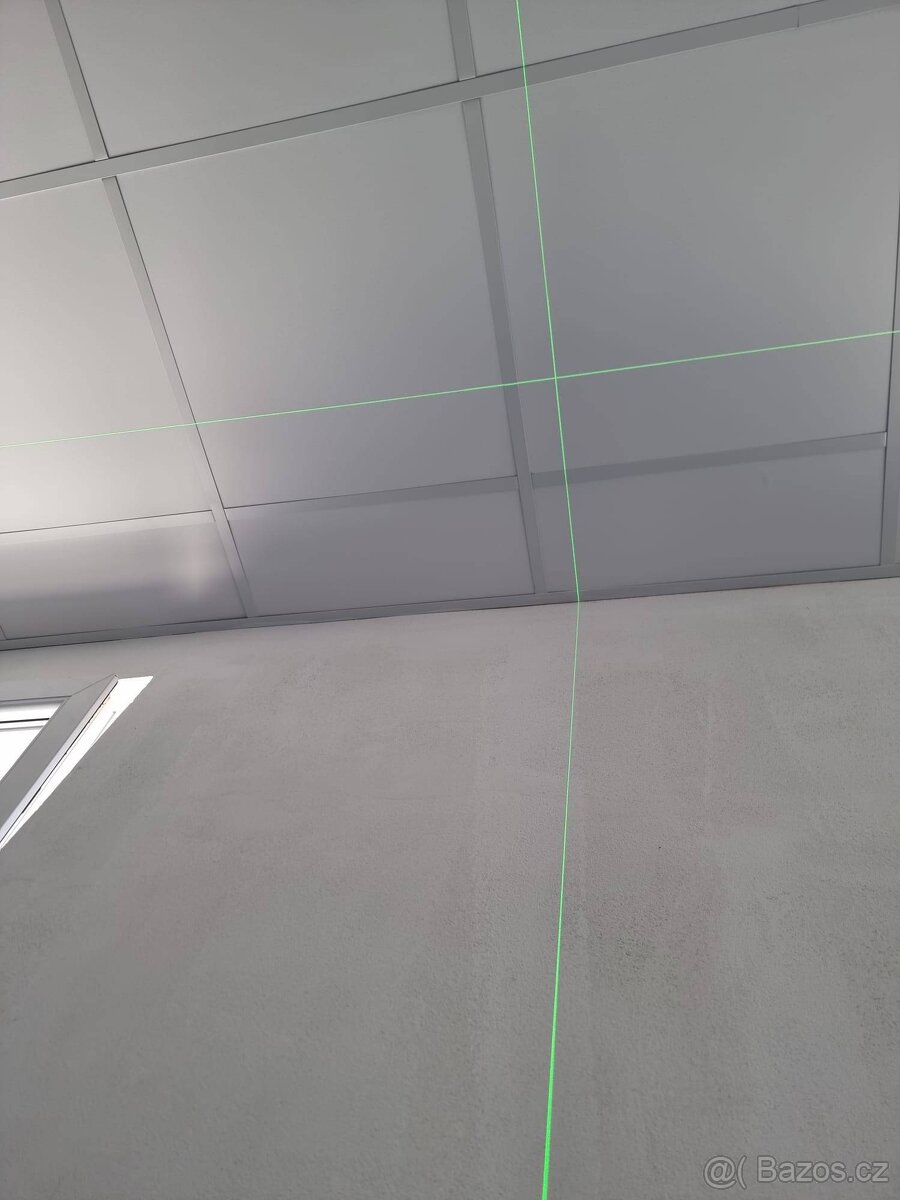 Prodám nový křížový laser HILDA se zeleným paprskem - 3