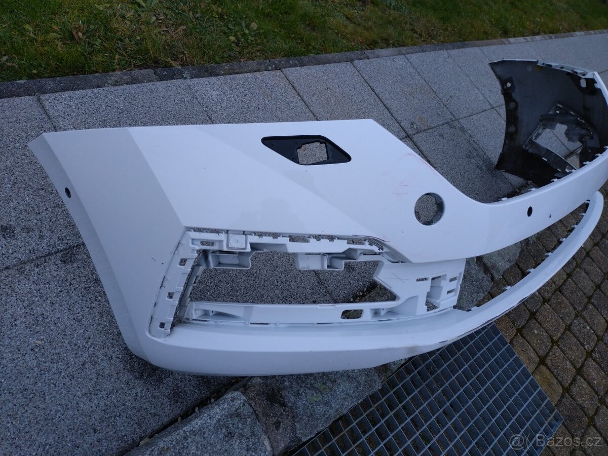 Prodám Př. nárazník na Š.Octavia IV - 3