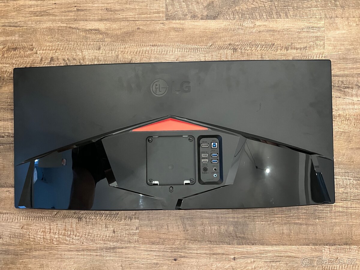 LG 34UC79G-B – 34" herní monitor - 3