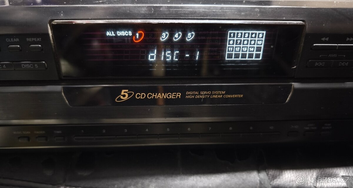 Sony hi-fi CD přehrávač na 5x CD (měnič) SONY CDP-CE405 - 3