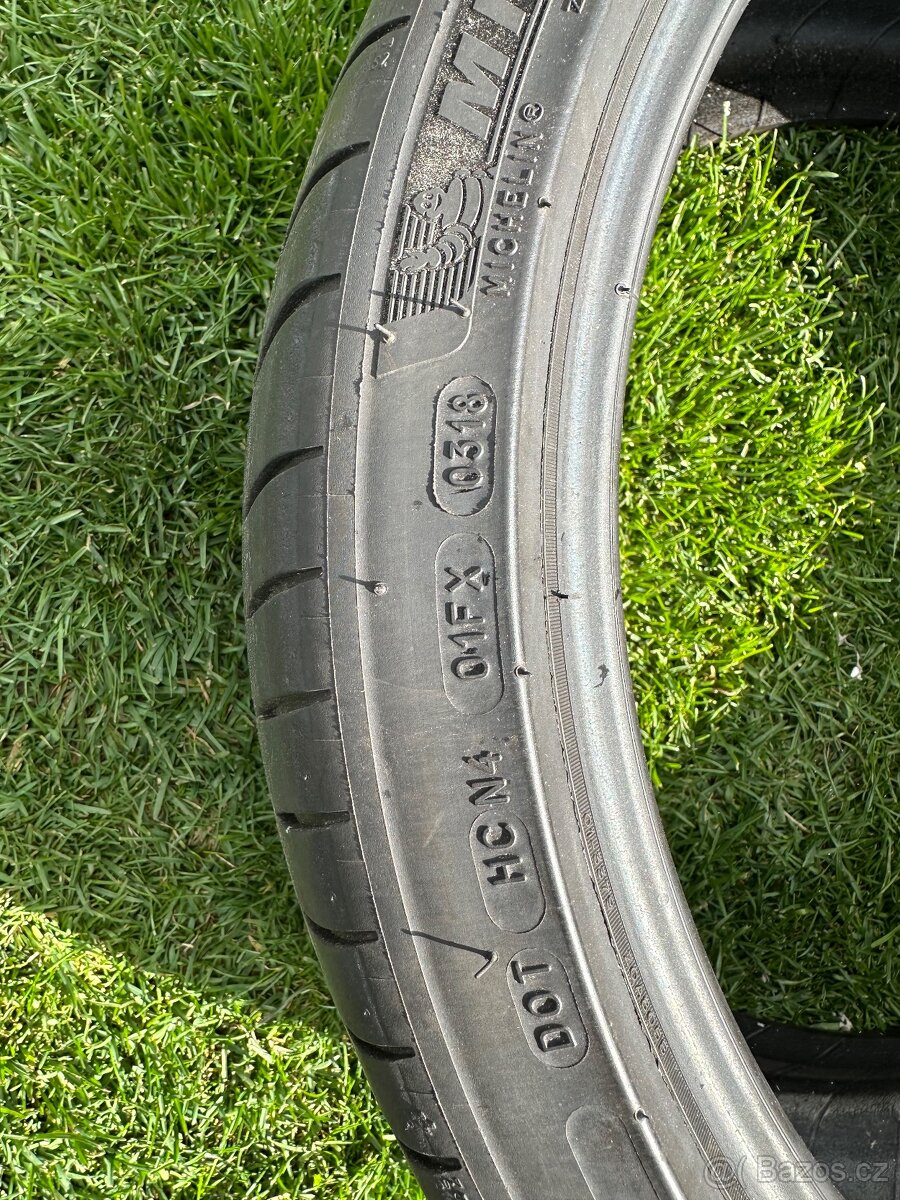 Michelin Pilot sport 4 255/35 R19 - 3