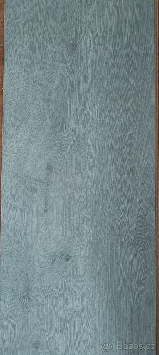 30,25 m2 laminátové podlahy - 3