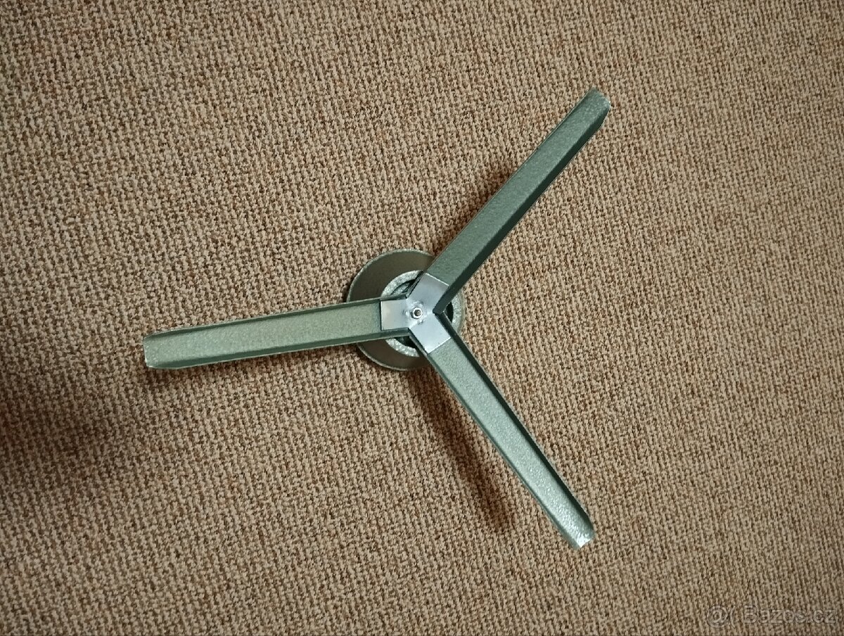 Stojánek na vánoční stromek - 3