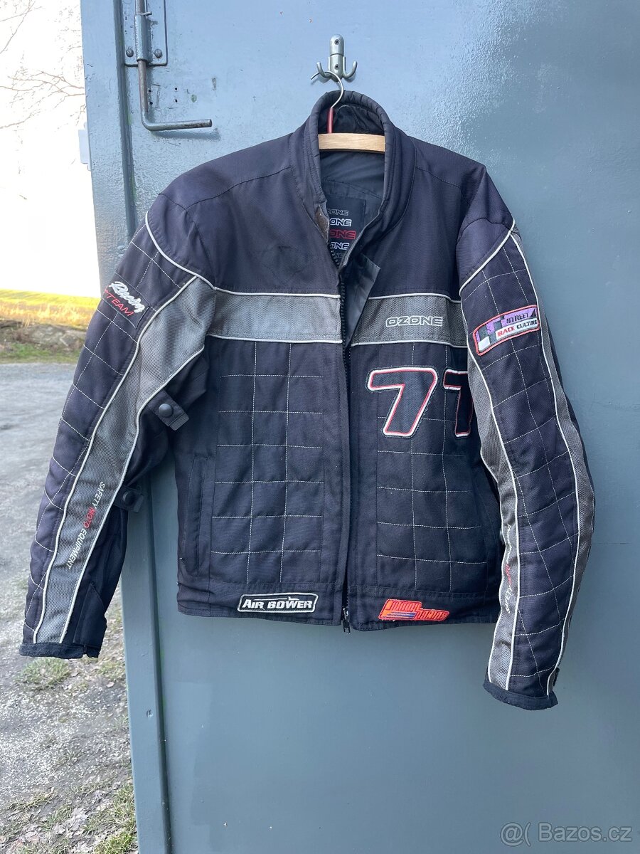 Bundy na motorku - 3