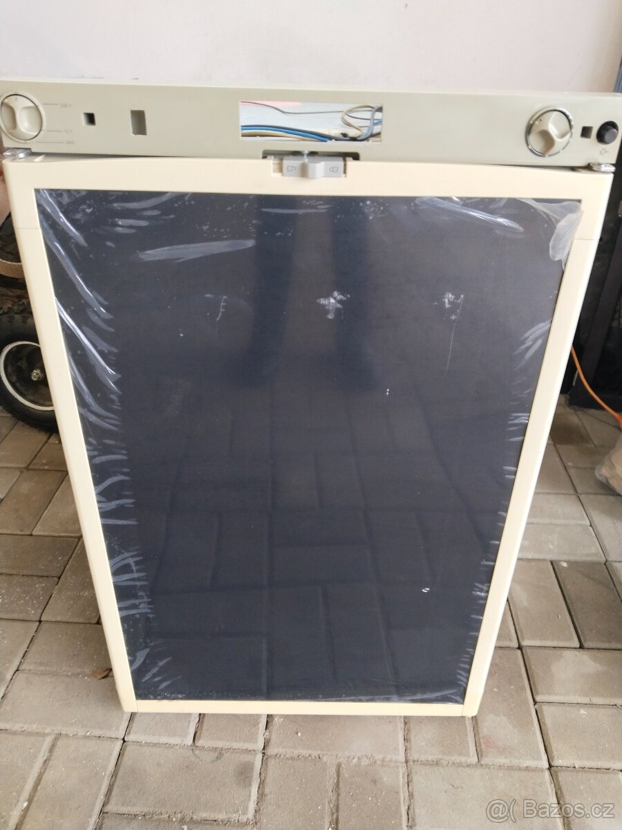 Absorpční lednice / lednice do karavanu 12v, 230 ,plyn l - 3