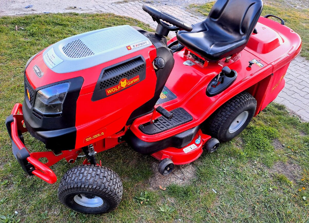 zahradní traktor Wolf Garten - 3