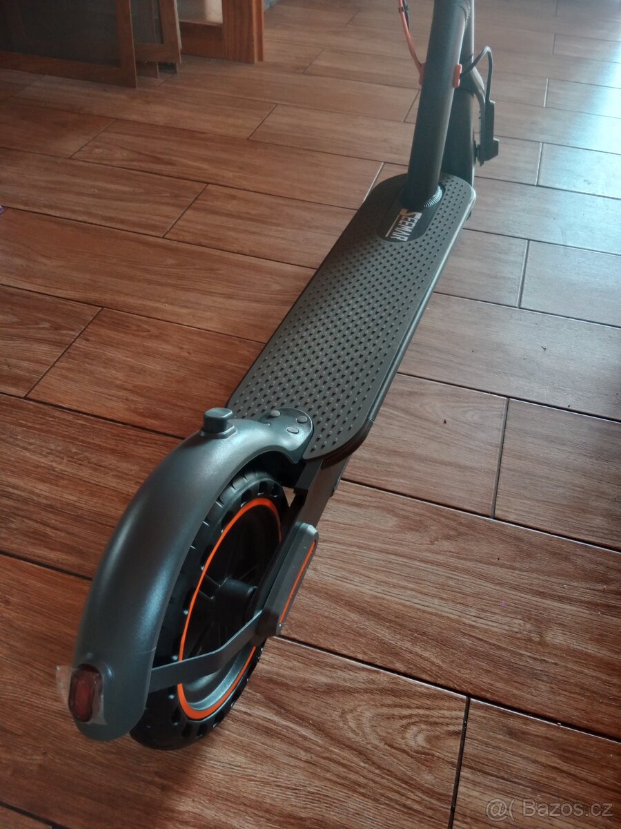 Koloběžka elektrická - 3