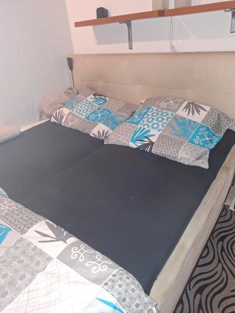 Polohovatelná Postel - 3