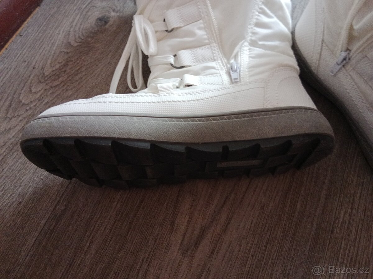 Dívčí - dámské sněhule vel. 38 - 3