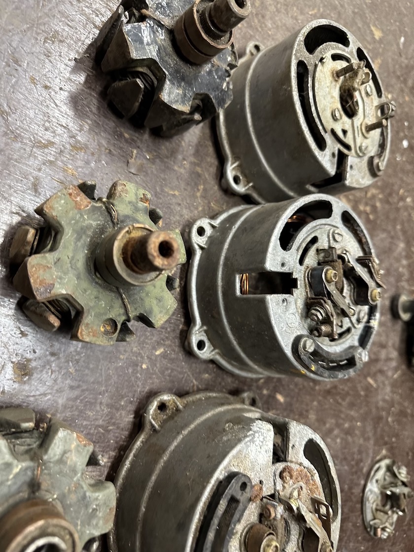 PREDÁM ALTERnÁTOR, rotor, dyanmo JAWA 350/638 639 - 3