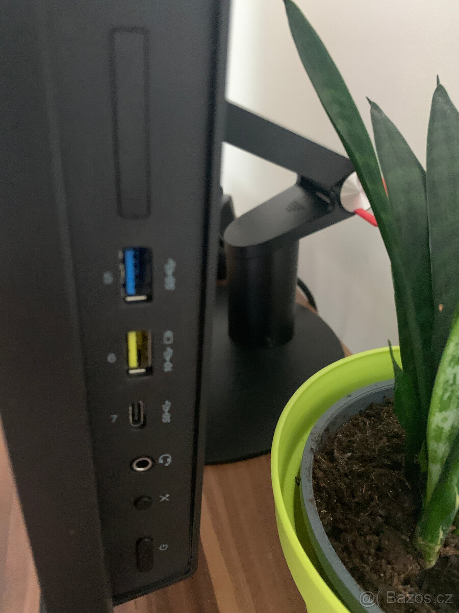 Lenovo thinkcentre M920z - 3