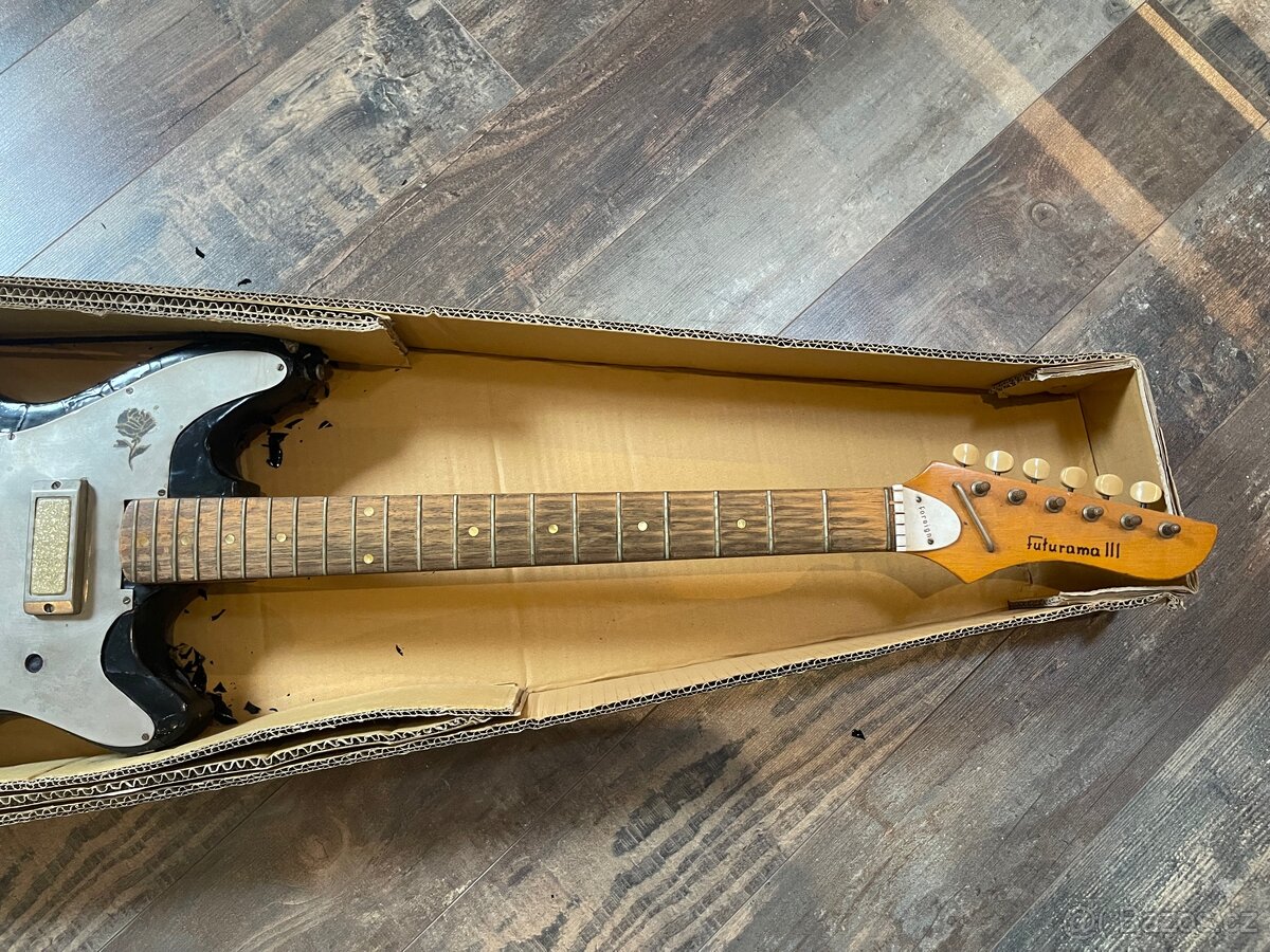 Elektrická kytara Jolana Futurama III, (pro renovaci) - 3