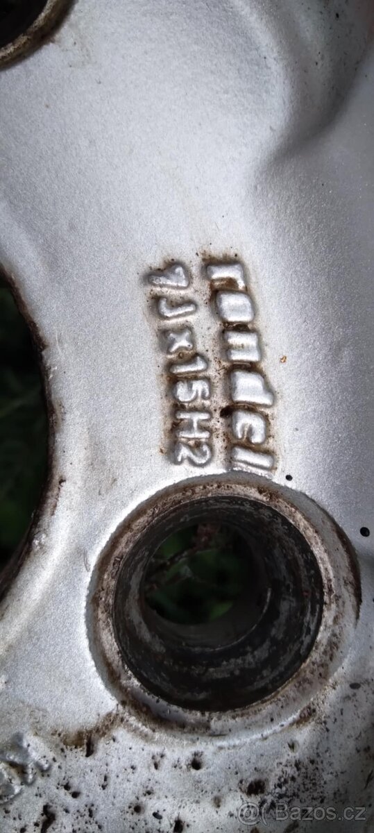 Pneu lité kola 4x108 185/55R14 - 3