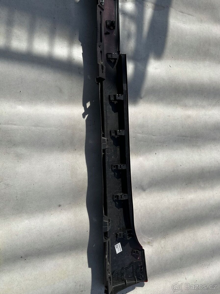 Mazda MX5 ND, pravý kryt prahu - 3