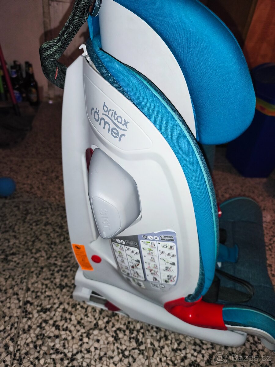 Autosedačka Britax modrá - 3