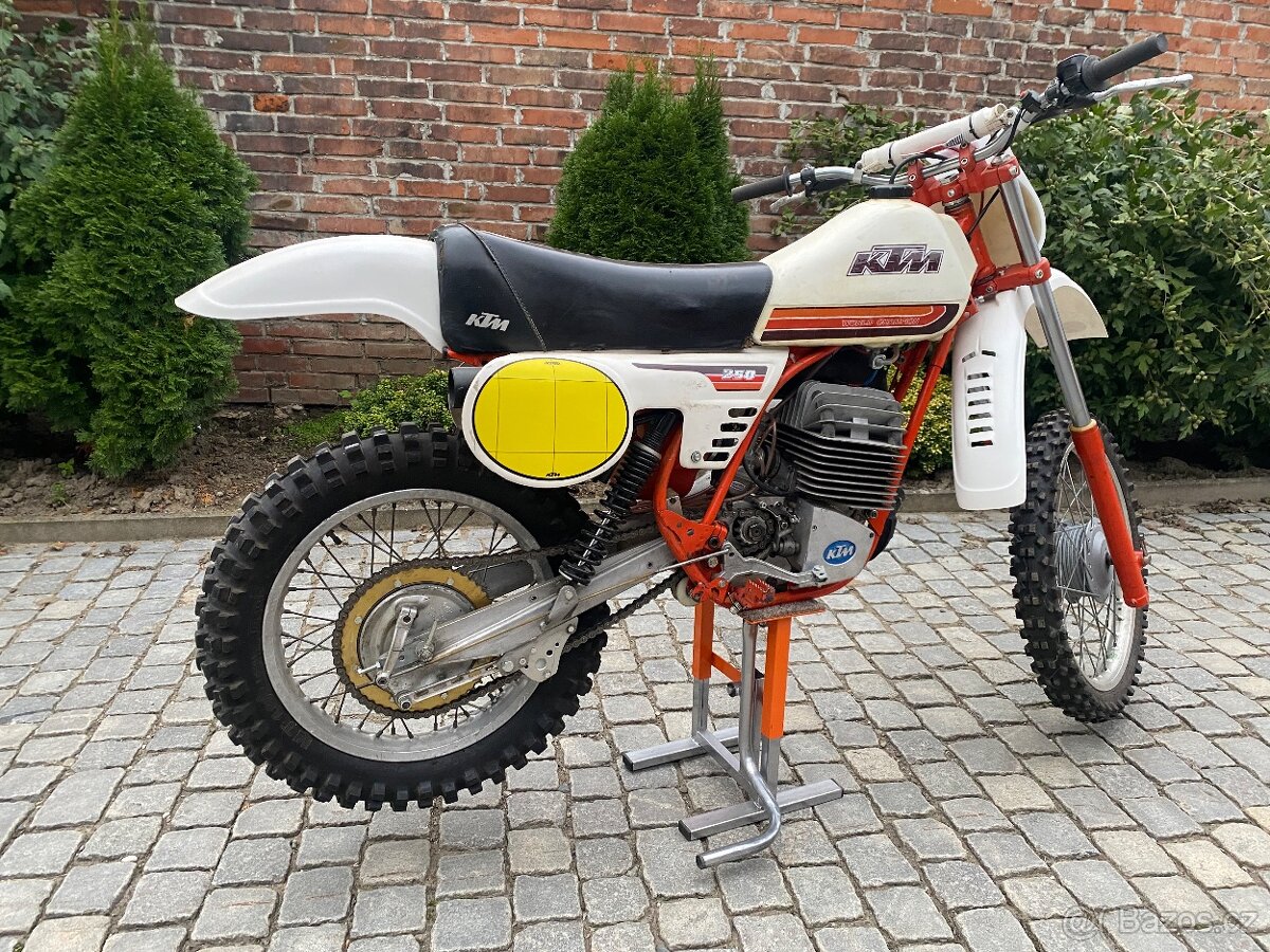 KTM 250 MC - 3