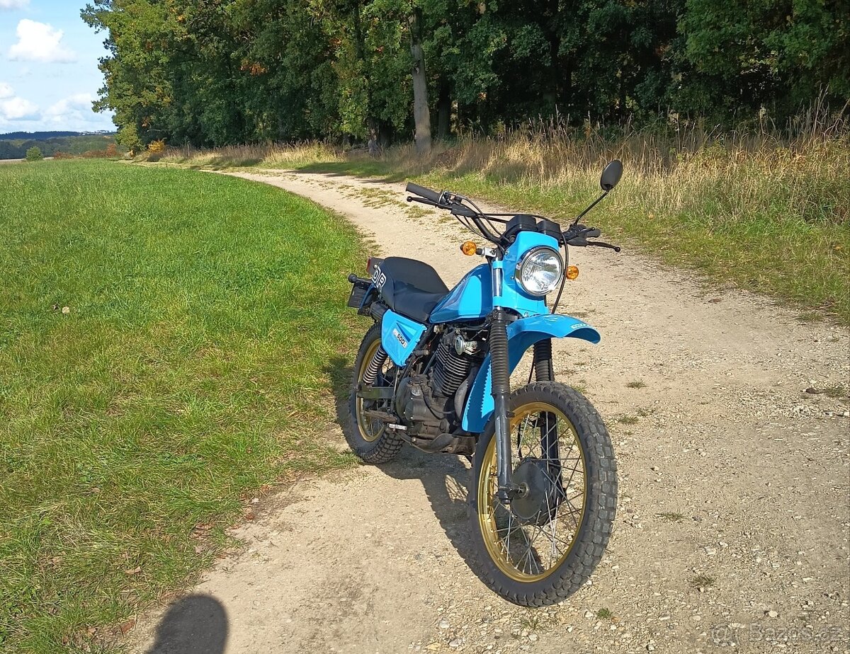 Suzuki DR 500 S - 3