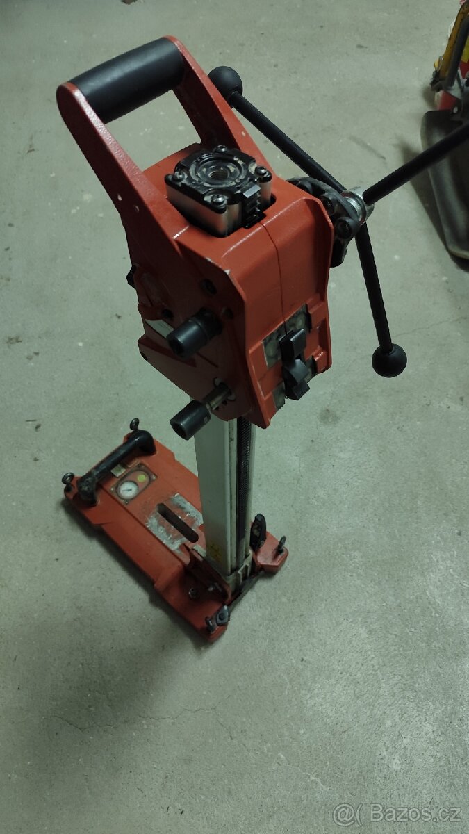 Prodám set jádrové vrtačku Hilti - 3