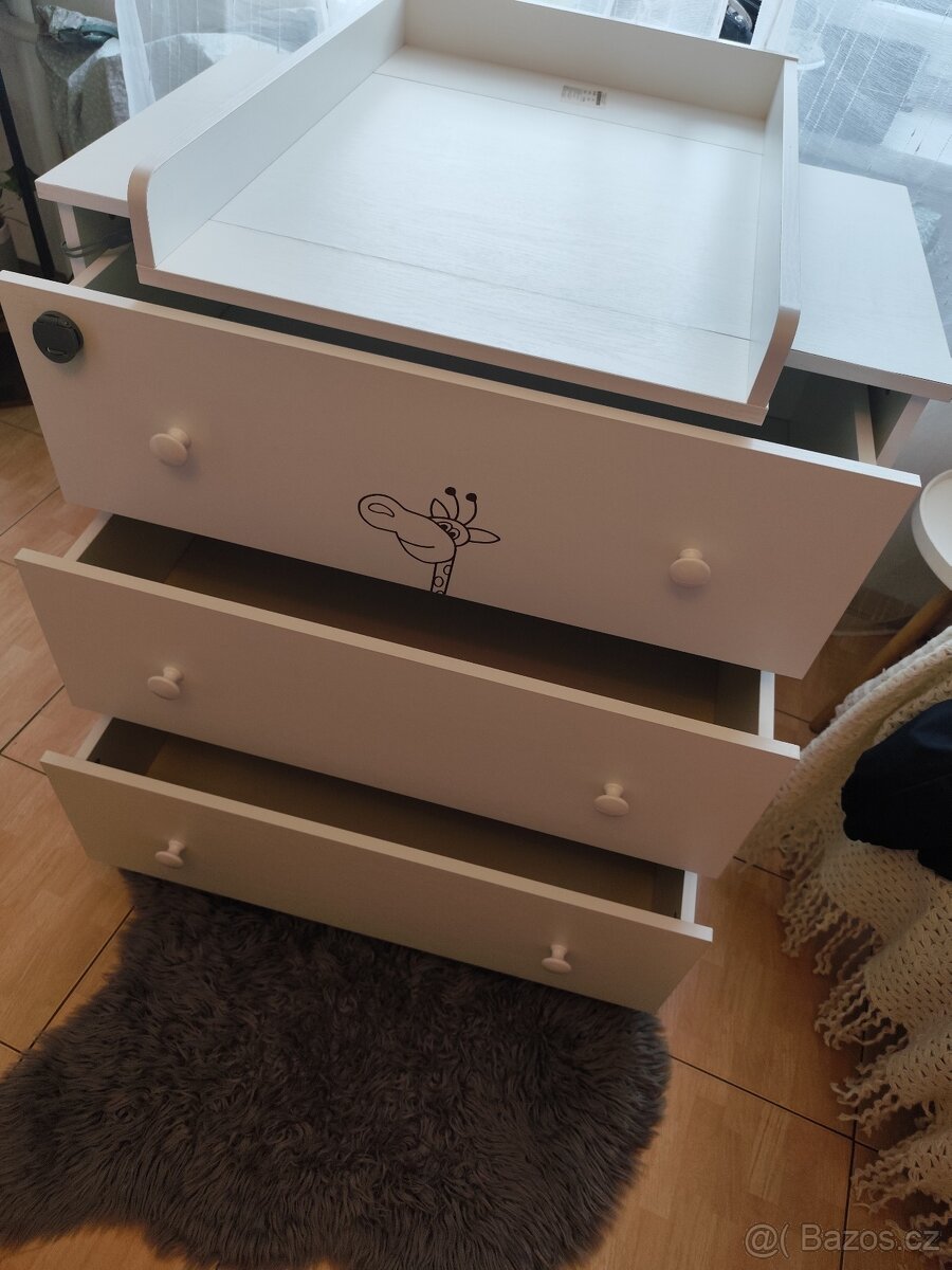 Komoda s přebalovacím pultem - 3