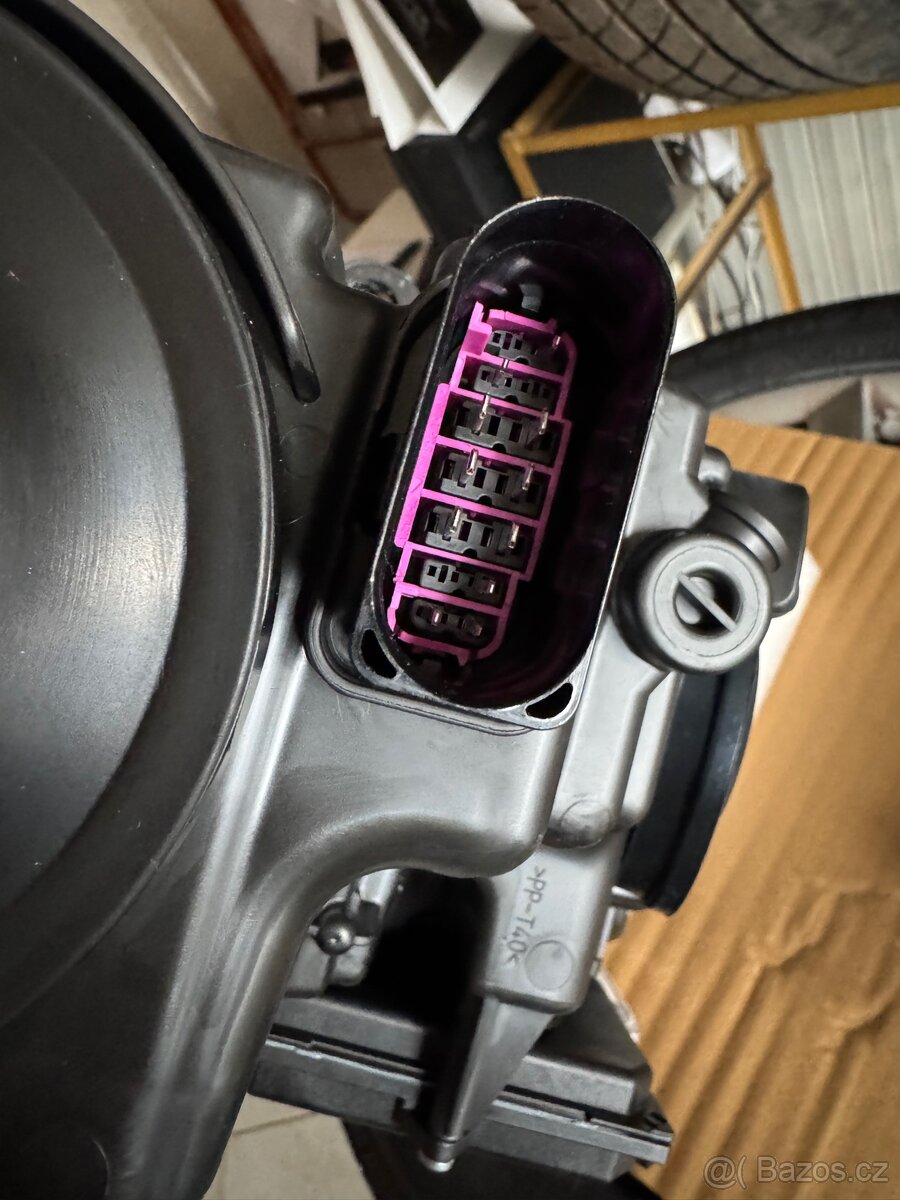 Škoda Superb světlo - 3