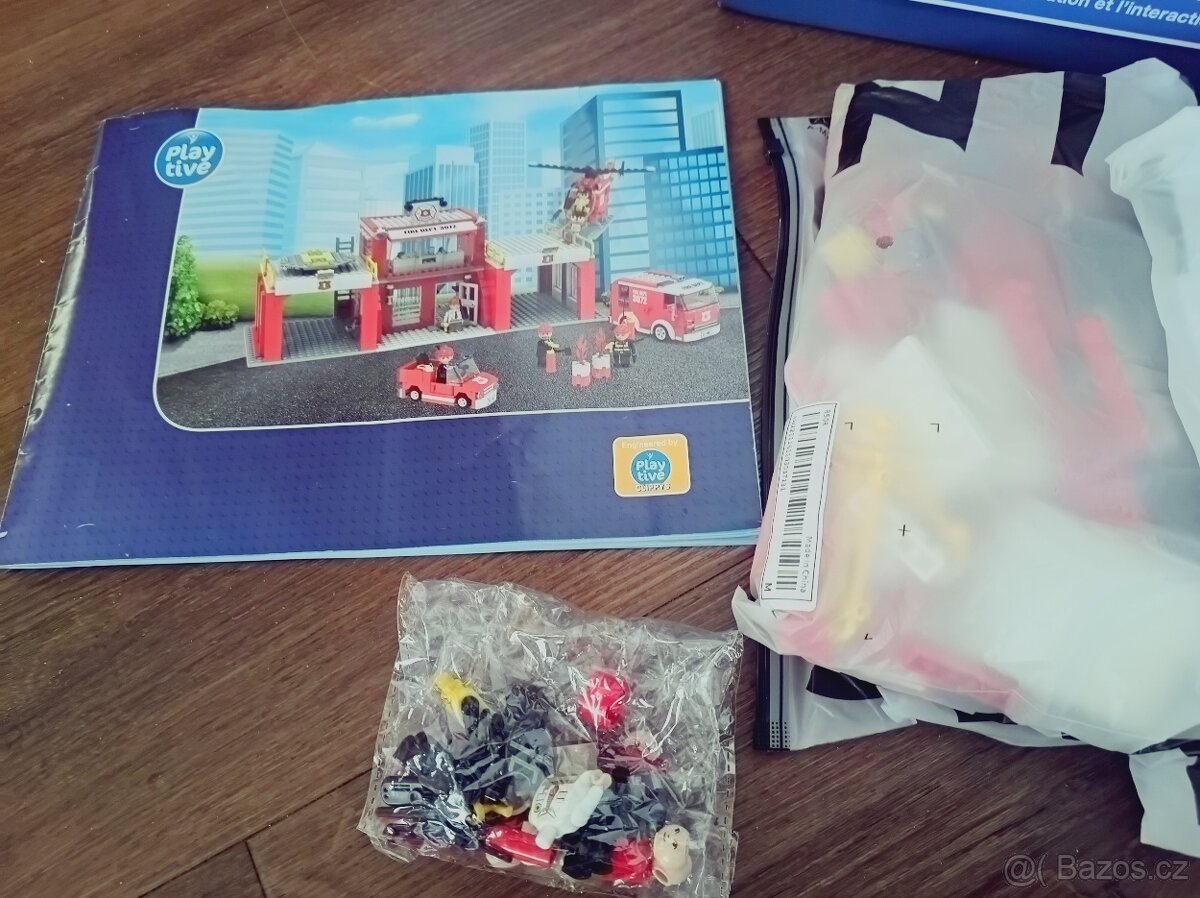 Lego Playtive hasičská stanice - 3
