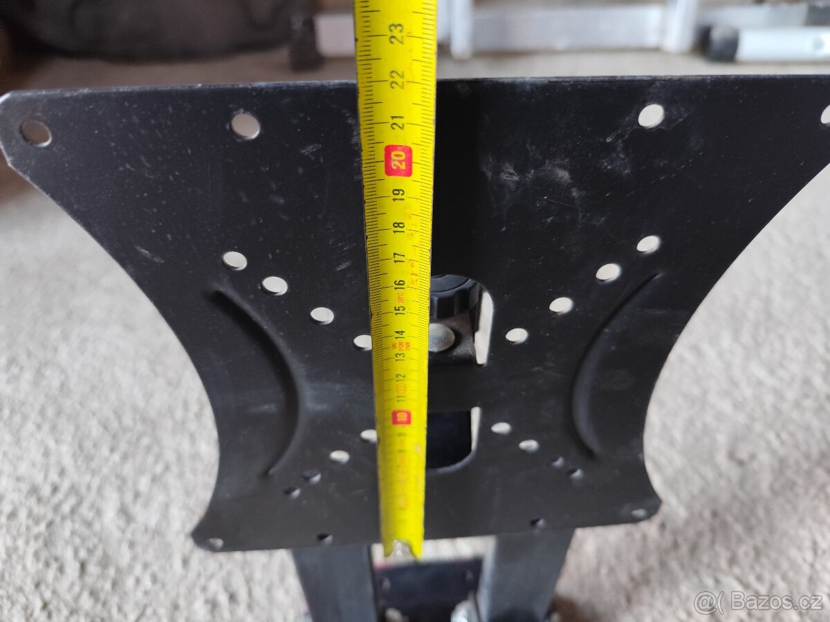 Nástěnný držák TV - 3