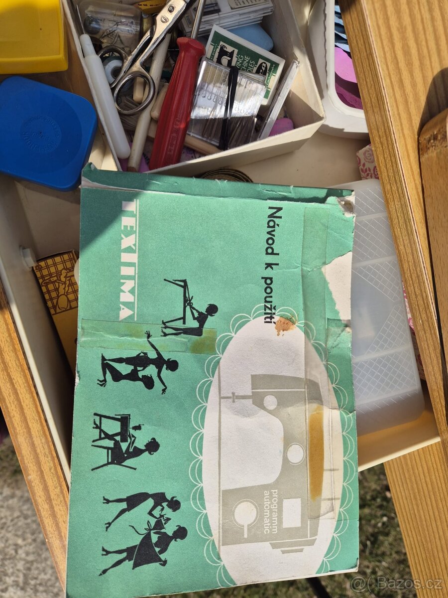 Prodám šicí stroj Veritas - 3