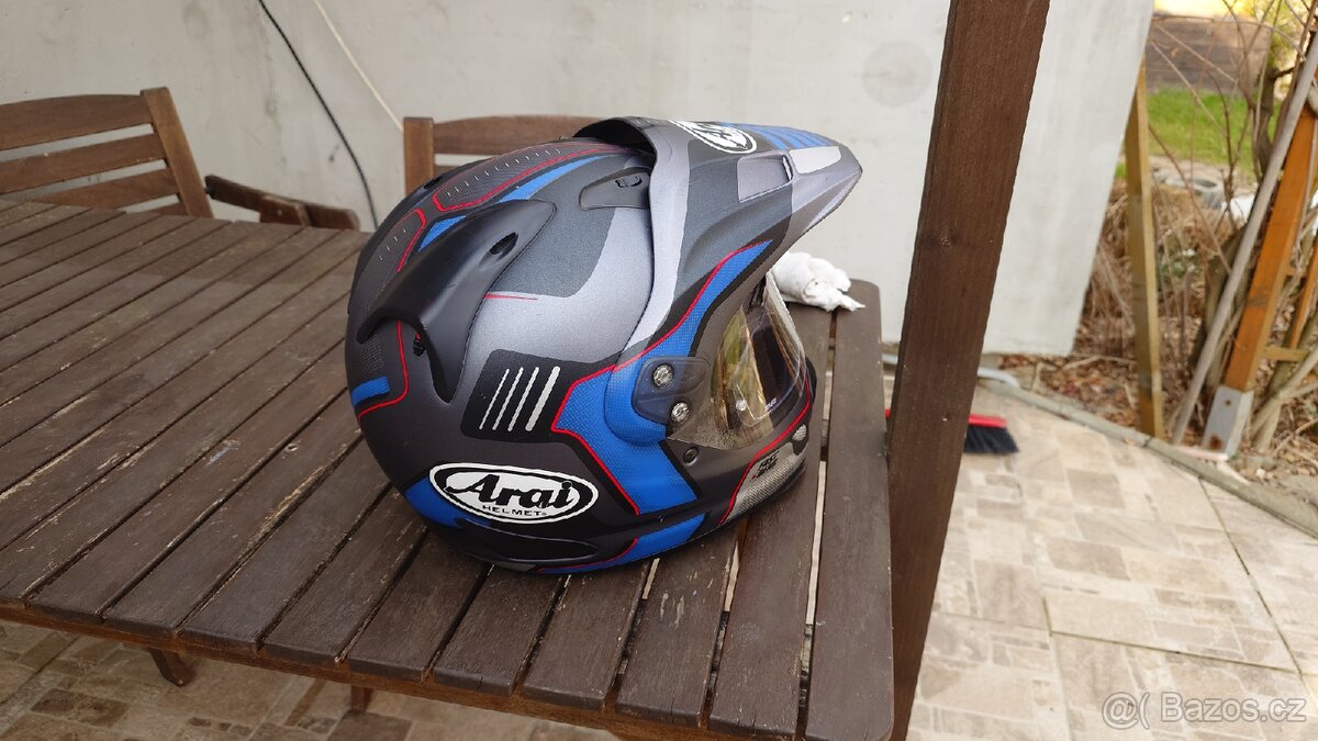 Arai tour X4 - 3