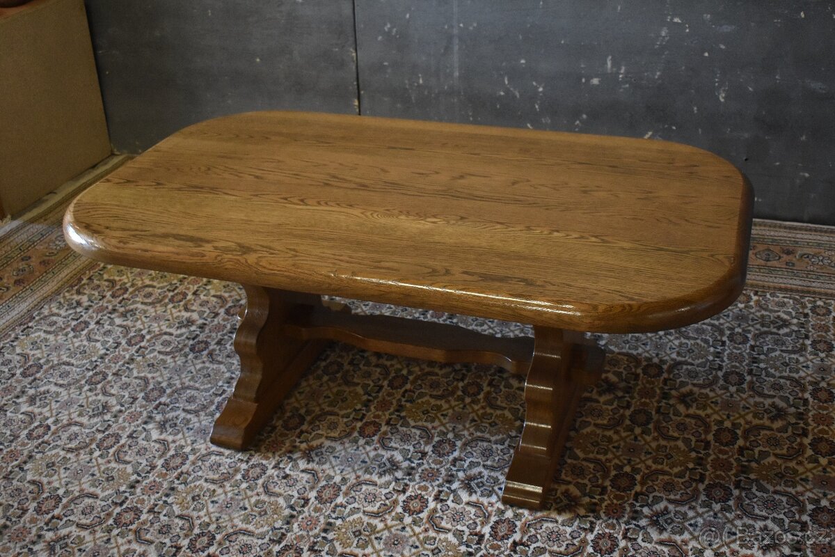 Konferenční stolek - 3