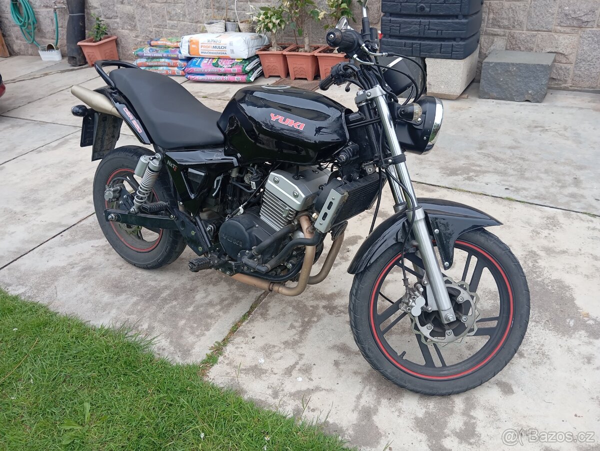 Yuki CSR 250 i. 2011 17 500km - 3