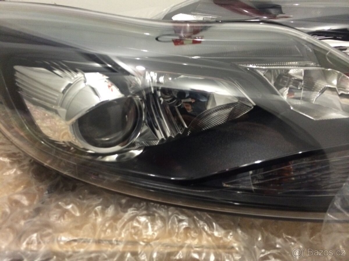 Světlomet Ford Focus - 3