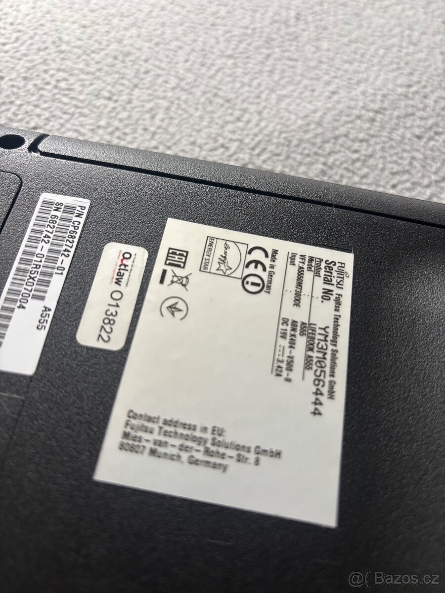 Fujitsu notebook - 3
