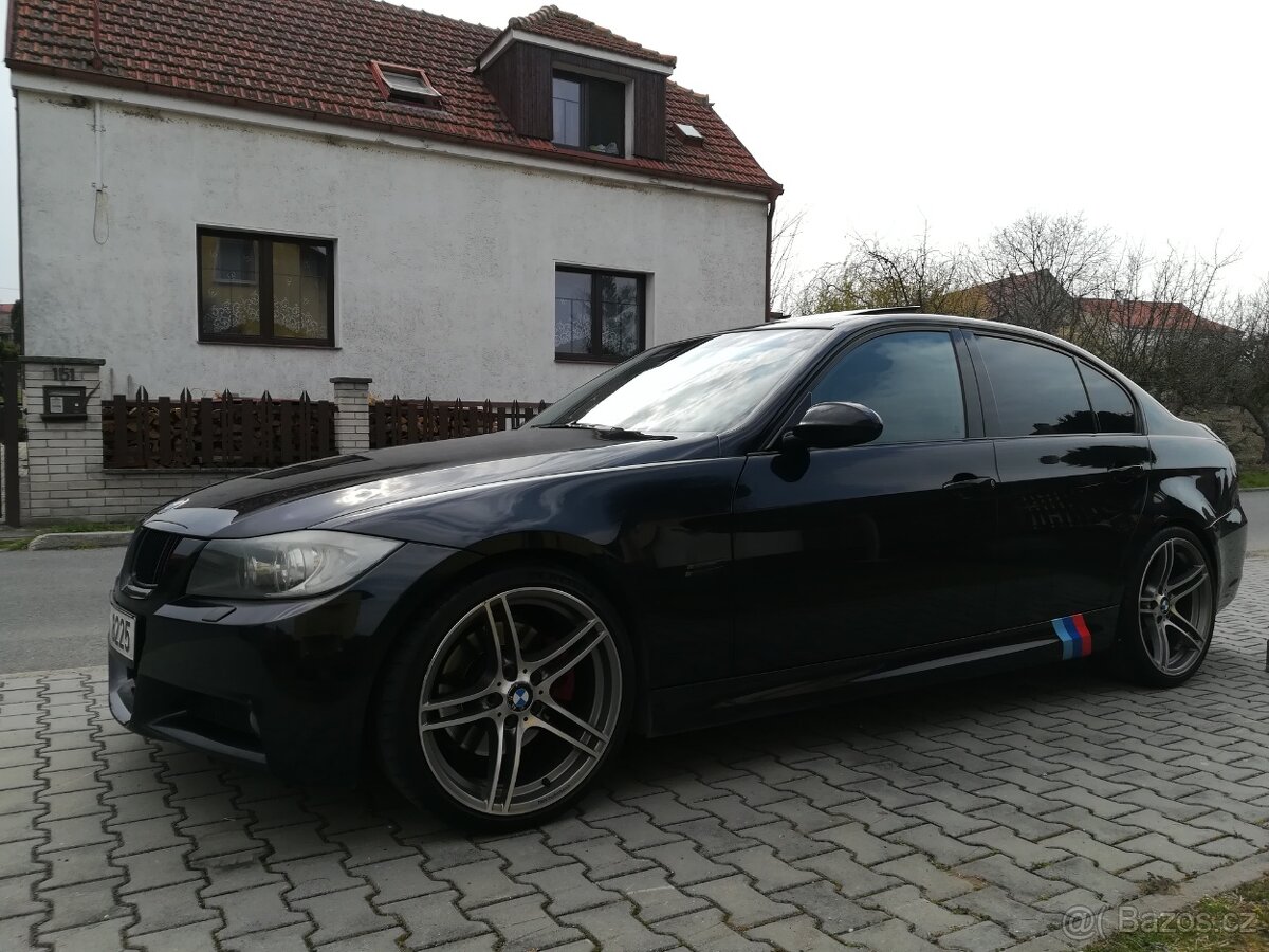 BMW e90 330i - 3