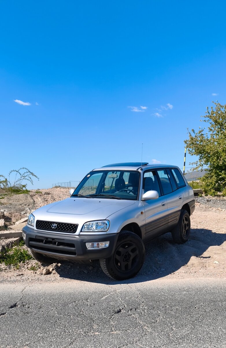 Toyota RAV4 1.gen - 3