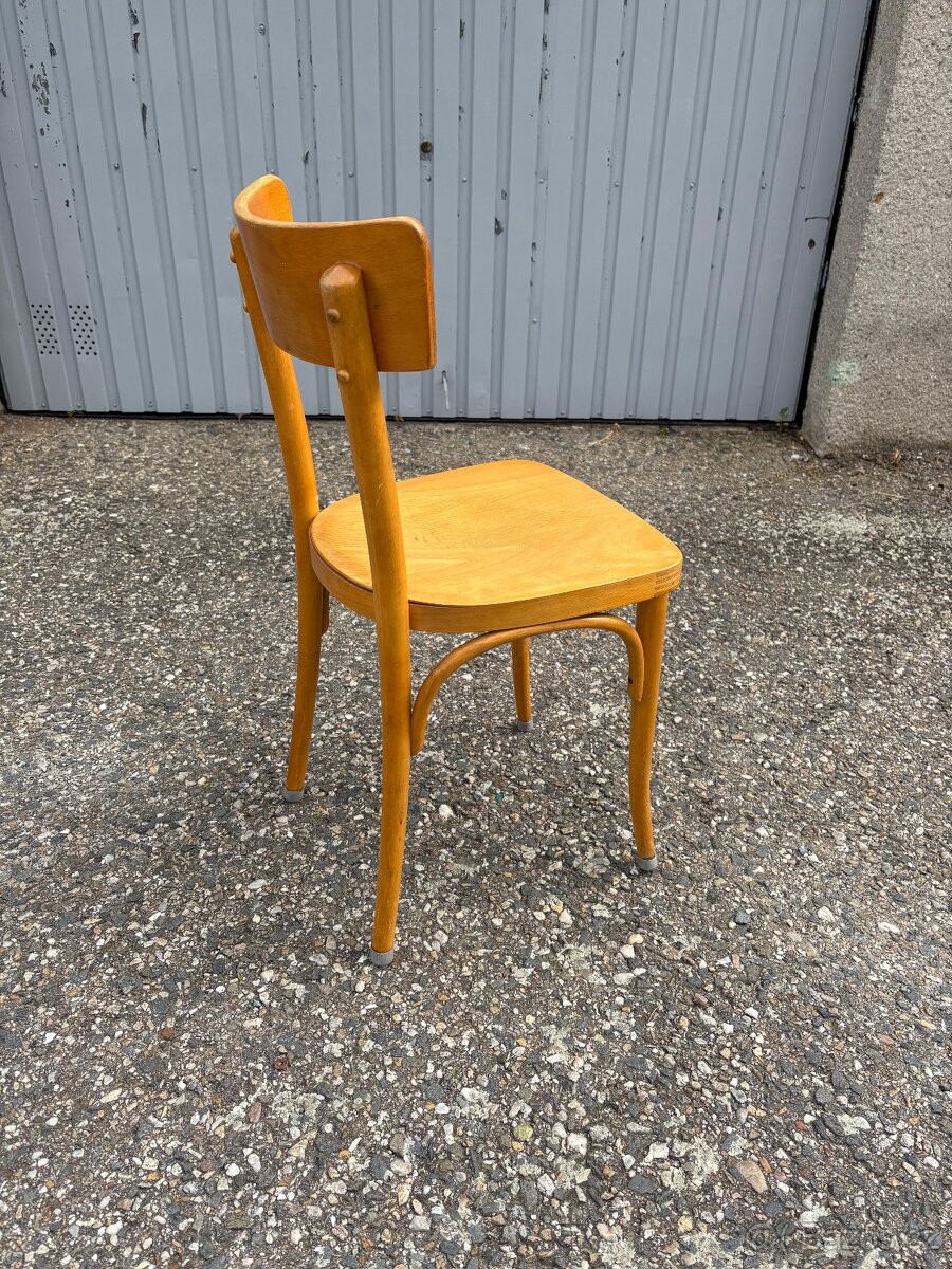 Celodřevěná židle Ton - 3