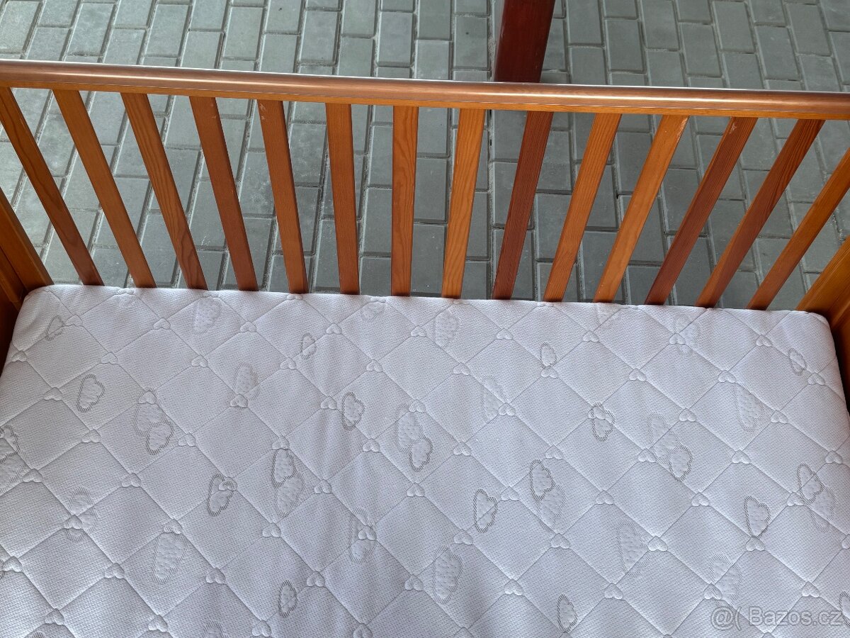 Postýlka + matrace Träumeland 140x70 cm - 3