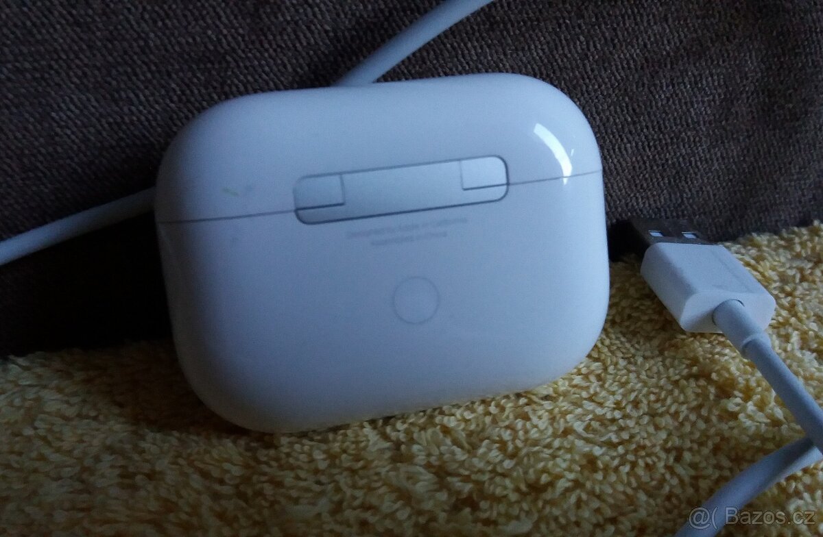 AIRPODS PRO 1. GENERACE - 3