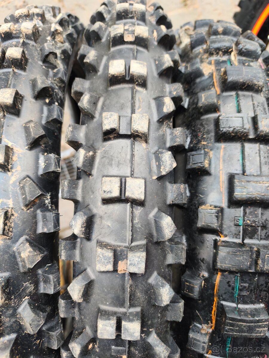 Neměl by někdo zájem o zánovní pneu - 3
