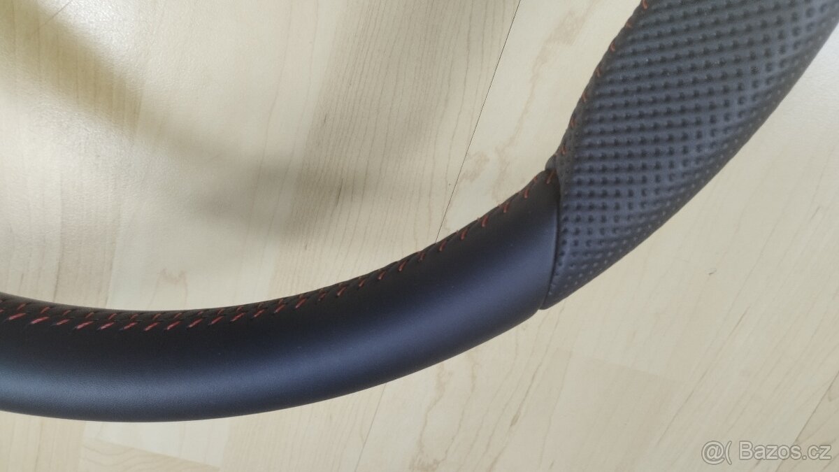 Volant Škoda Octavia 4 RS, zkosený NOVÝ originální - 3