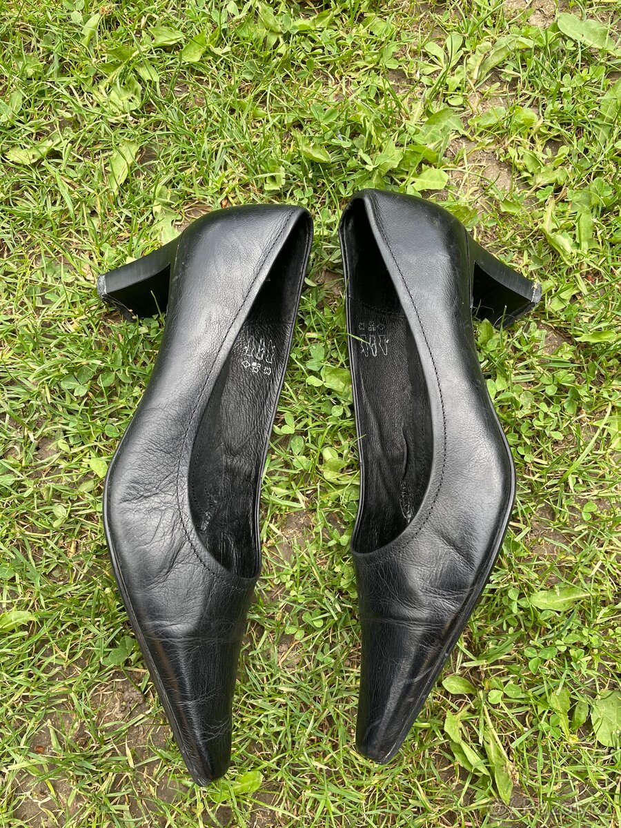 Lodičky Baťa, velikost 38 - 3