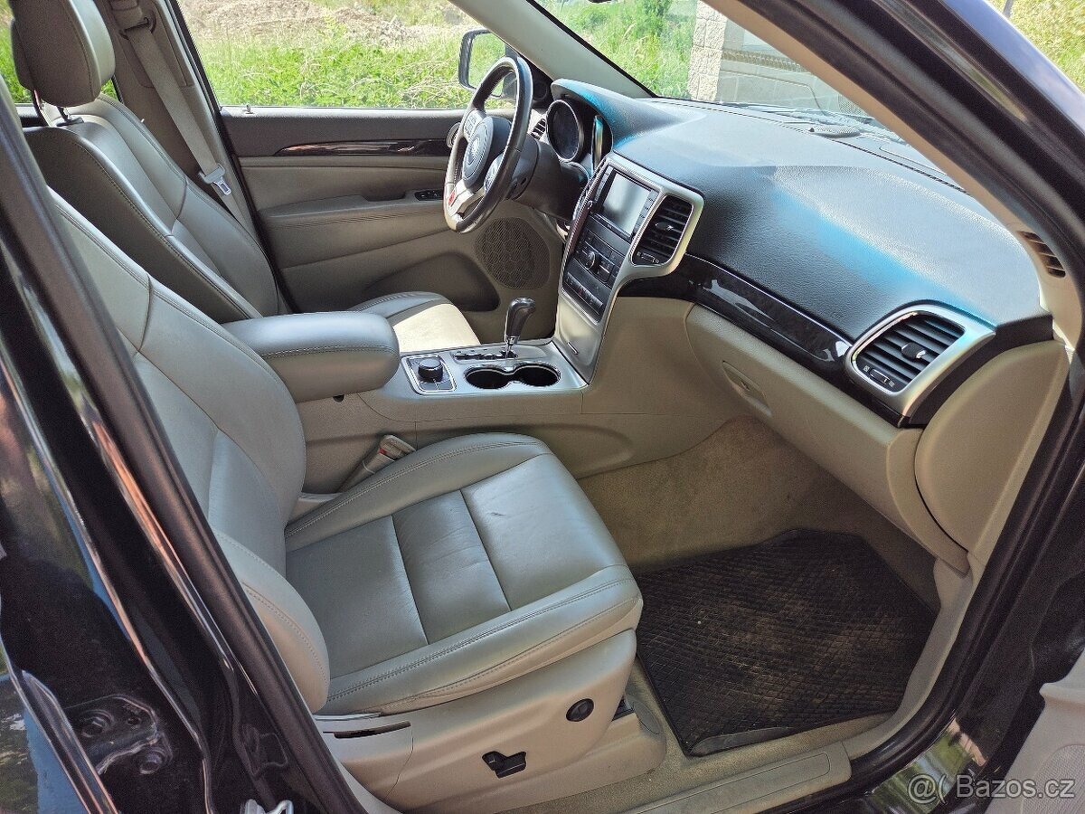 kompletní interiér Jeep Grand cherokee - 3