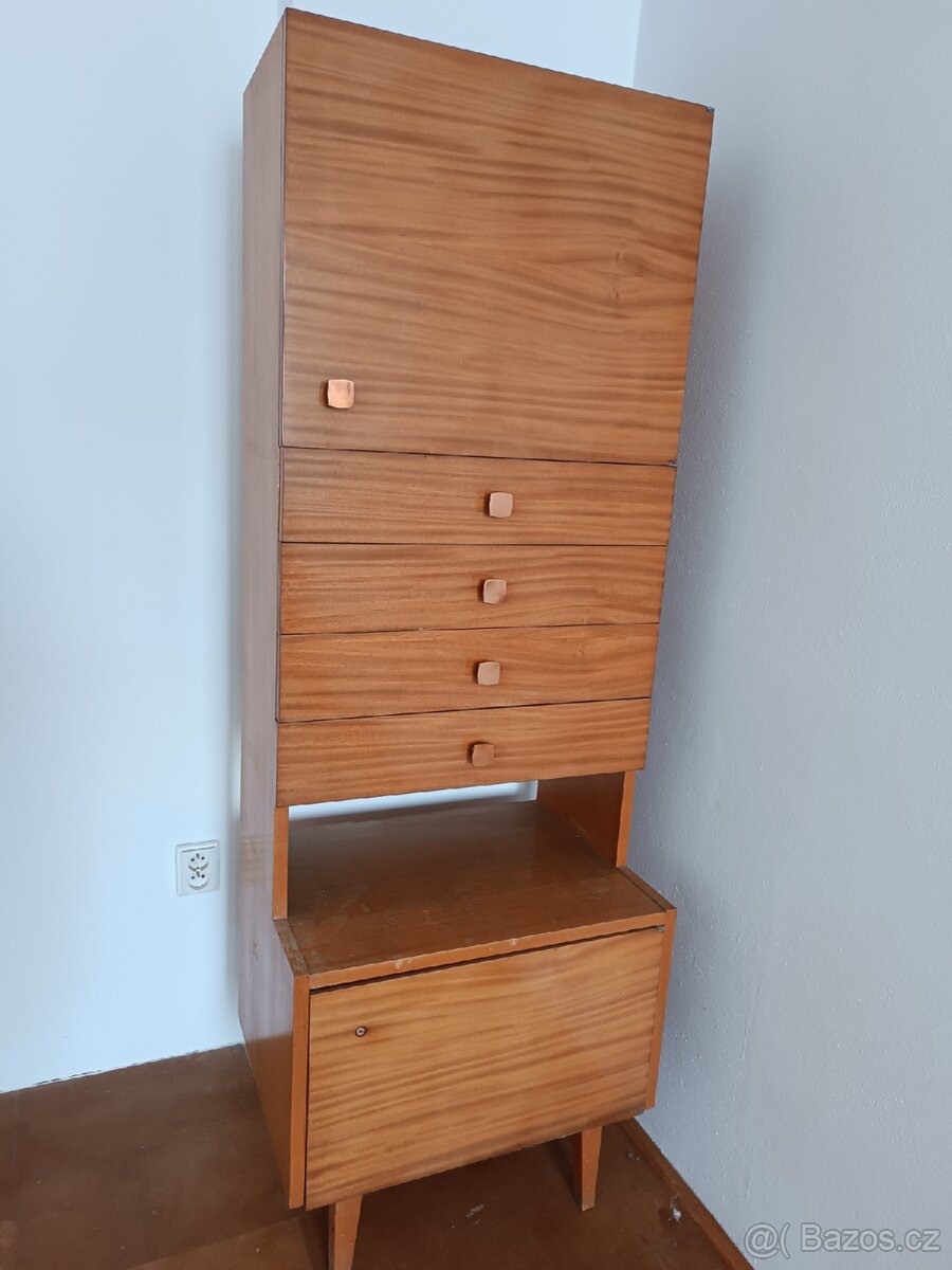 Retro leštěný nábytek Krystal 204-68 - 3