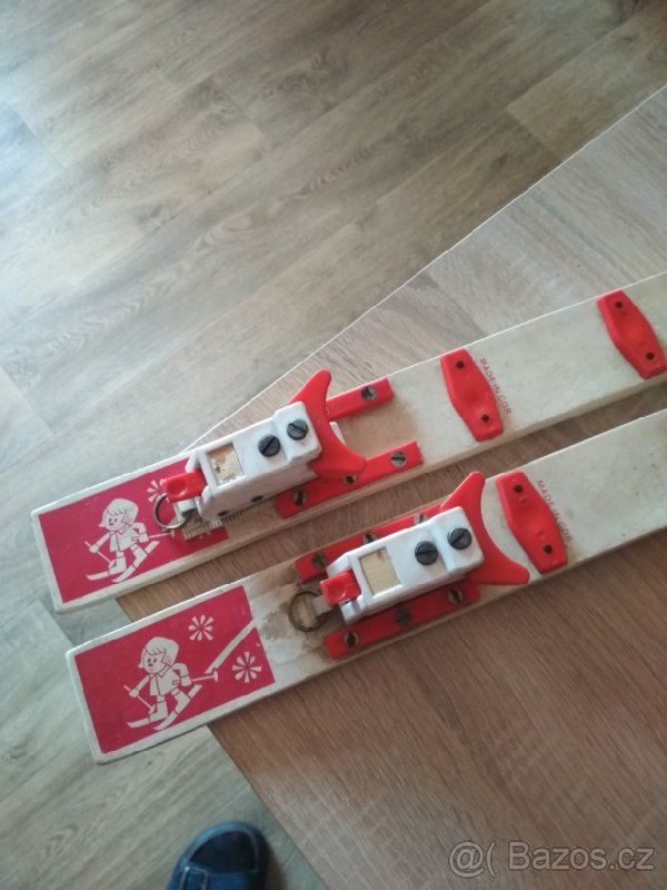 Dětské lyžičky + dva páry hůlek - 3