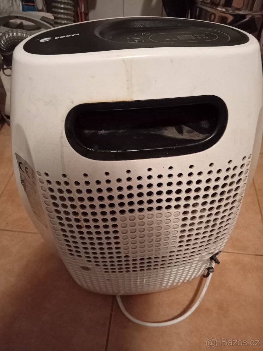 Odvlhčovač, vysoušeč vzduchu - 3