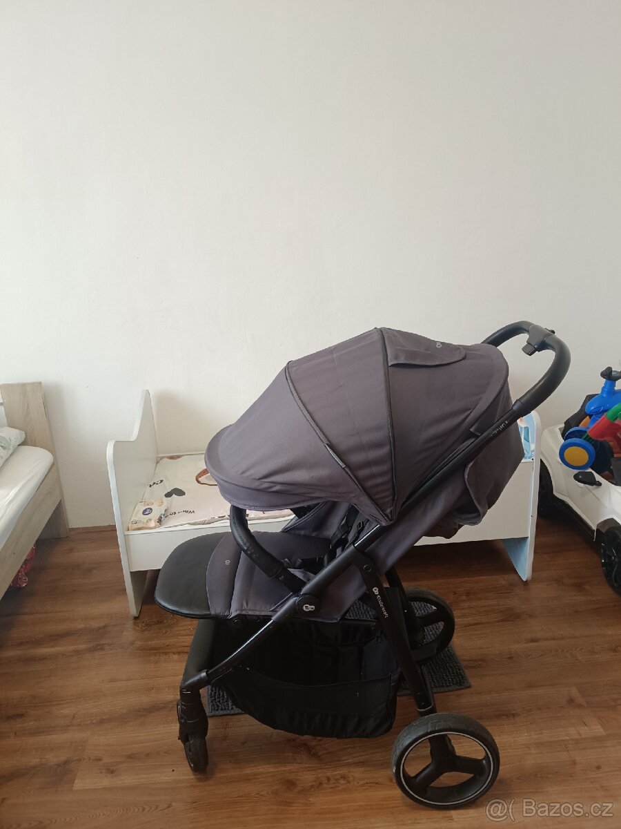 Sportovní kočárek - 3