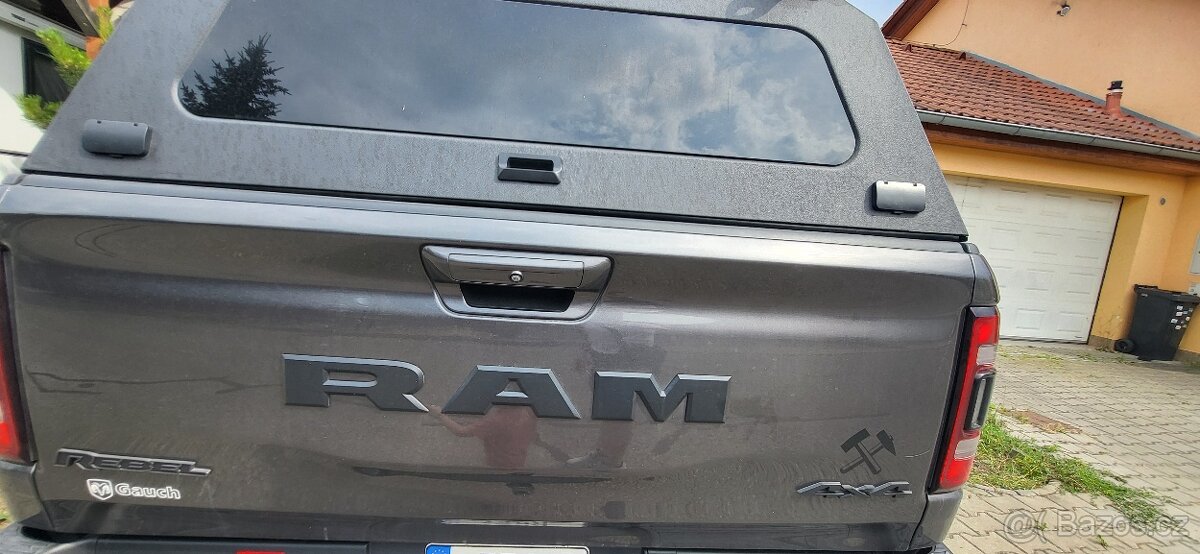 Dodge RAM 1500 Rebel 5.7 2020 EU verze DPH