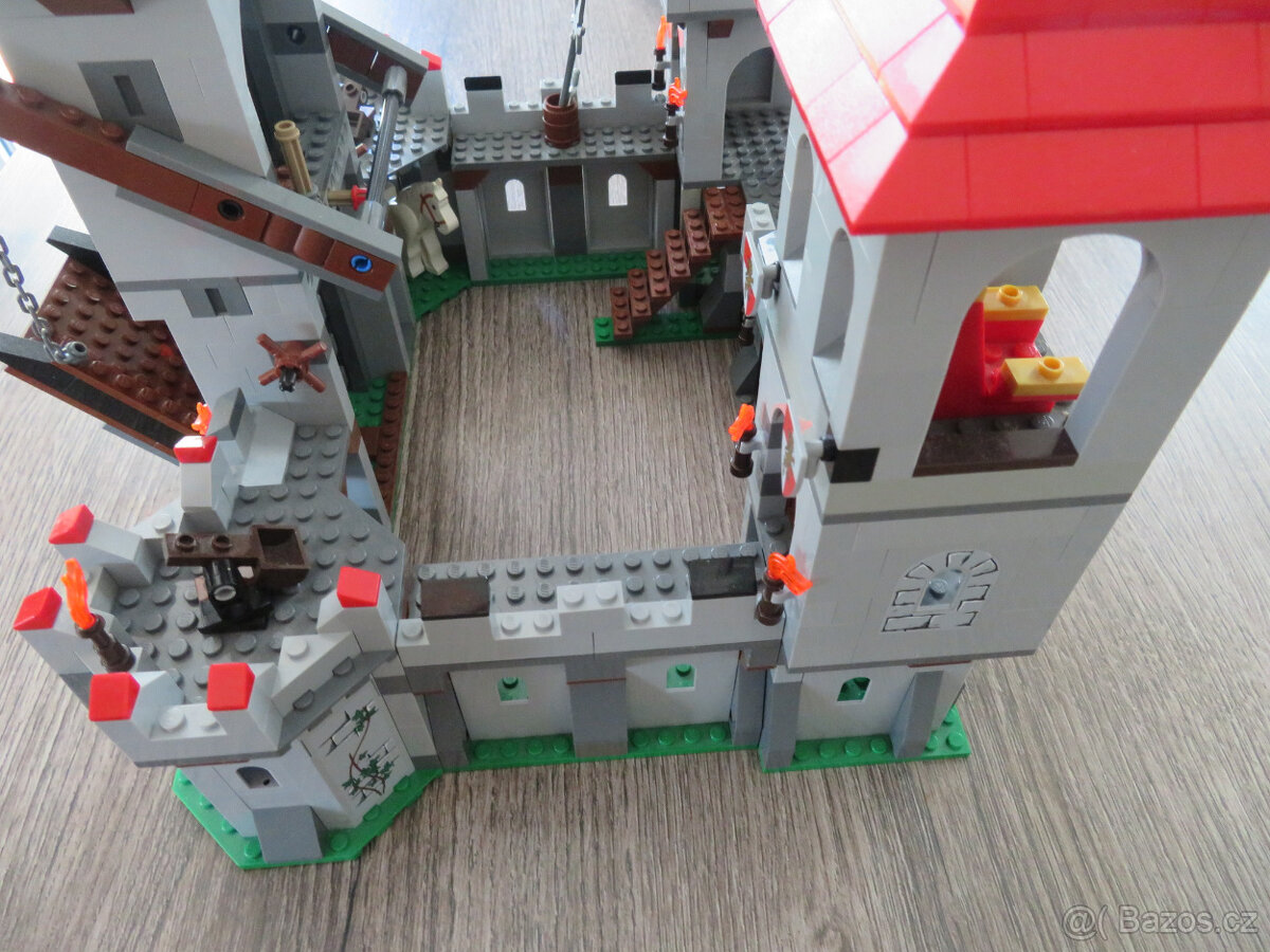 LEGO Castle mix - hrad 7946 + spousta extras, viz popis - 3