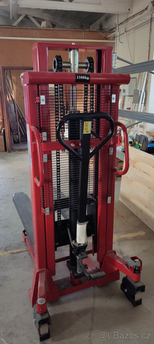 Ruční vysokozdvižný vozík - 3