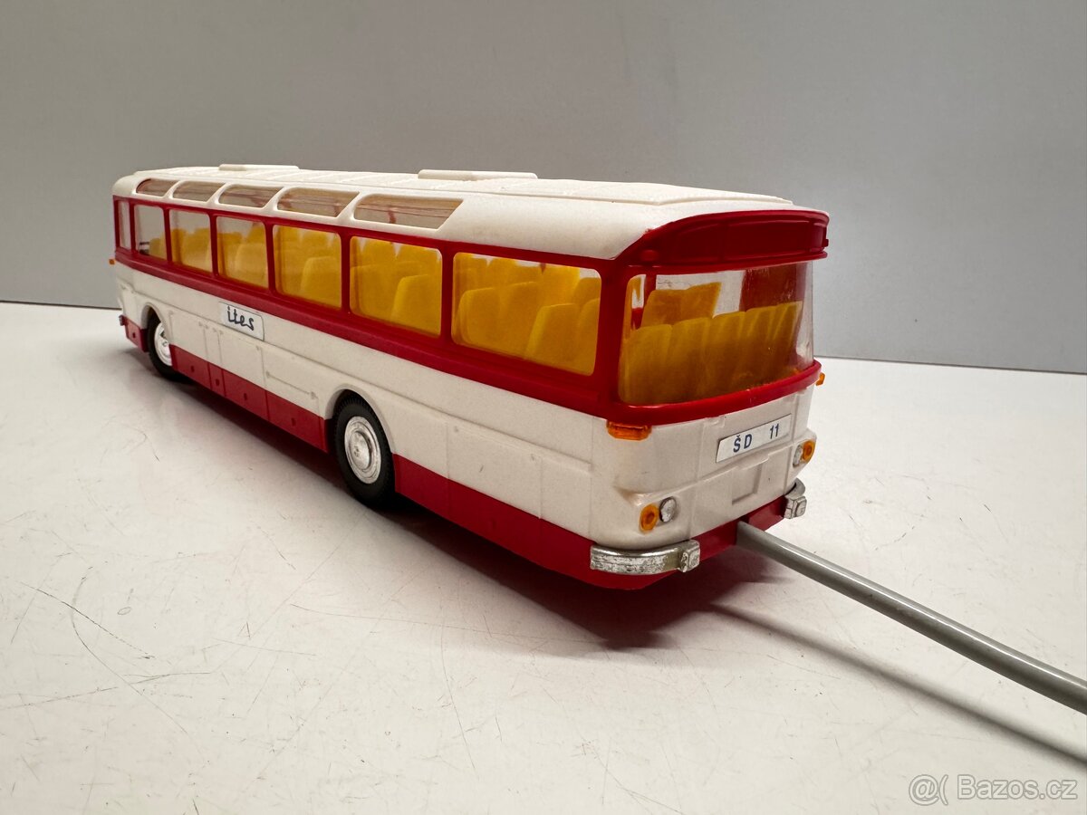 ITES- stará hračka na ovládání - AUTOBUS ŠD-11 - 3