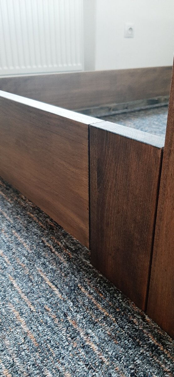 Buková postel s roštem - 3